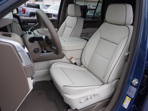 New 2026 GMC Yukon Denali w/ Advanced Technology Package image 15