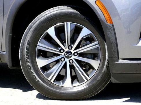 Used 2024 INFINITI QX60 Pure image 2