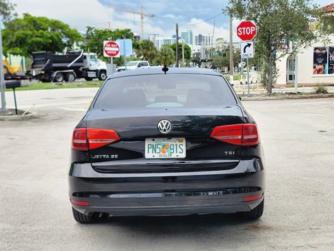 Used 2015 Volkswagen Jetta Sport image 7