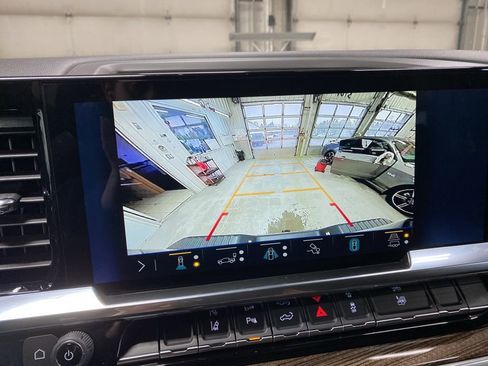 Used 2025 Chevrolet Silverado 3500 LT w/ All Star Edition image 37