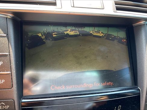 Used 2010 Lexus LS 460 RWD image 21