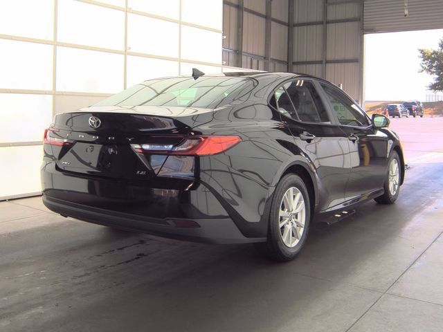 Used 2025 Toyota Camry LE FWD image 3