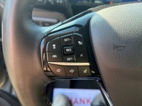 Used 2022 Ford Escape SEL w/ Technology Package FWD image 22