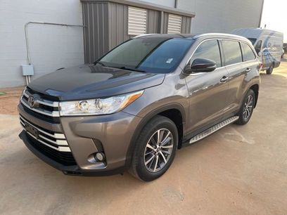 Used 2019 Toyota Highlander XLE
