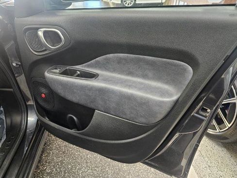 Used 2017 FIAT 500L Trekking FWD image 29