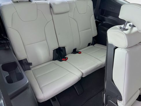 New 2025 Kia Telluride EX image 25
