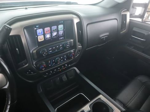 Used 2018 GMC Sierra 2500 Denali w/ Duramax Plus Package AWD/4WD image 27