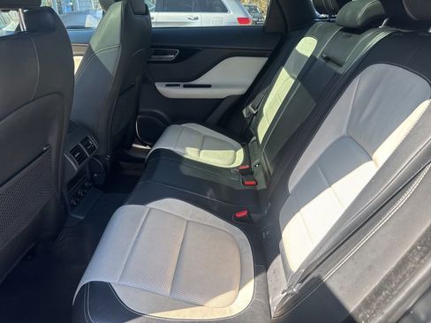 Used 2017 Jaguar F-PACE R-Sport AWD/4WD image 28
