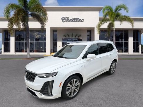 Certified 2024 Cadillac XT6 Premium Luxury FWD image 1