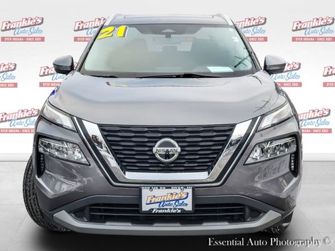 Used 2021 Nissan Rogue SV w/ Premium Package image 4