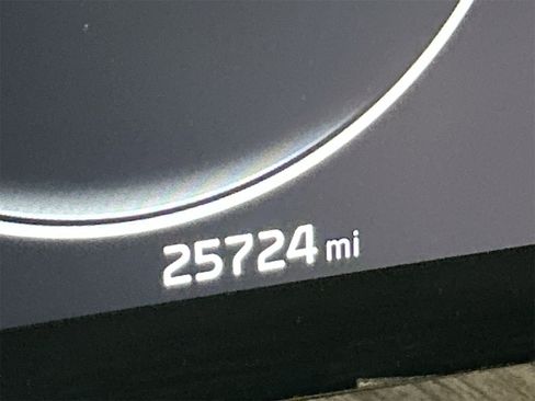 Used 2023 Kia Telluride SX image 12