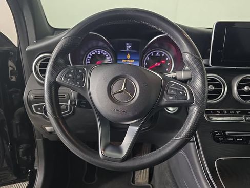 Used 2018 Mercedes-Benz GLC 300 4MATIC image 10