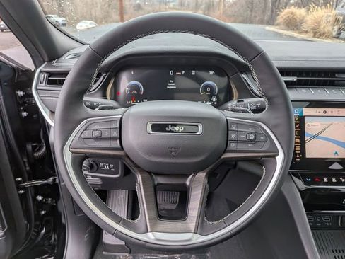 New 2026 Jeep Grand Cherokee Limited Reserve image 12