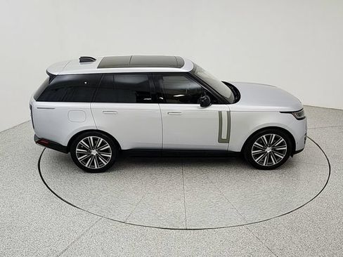 Certified 2023 Land Rover Range Rover SE AWD/4WD image 16