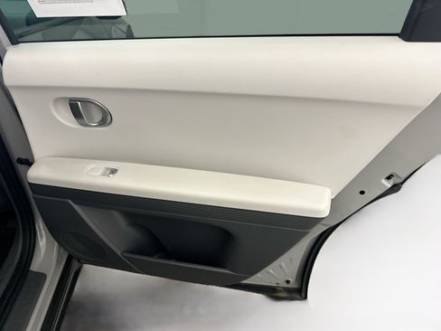 Used 2024 Hyundai Ioniq 5 SEL AWD/4WD image 32