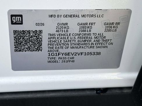 New 2027 Chevrolet Bolt LT FWD image 28