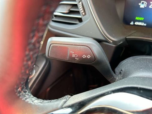 Used 2023 Ford Escape Platinum AWD/4WD image 34