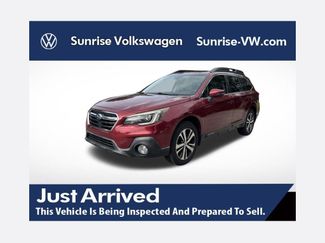 Used 2018 Subaru Outback 3.6R Limited AWD/4WD 360° Tour