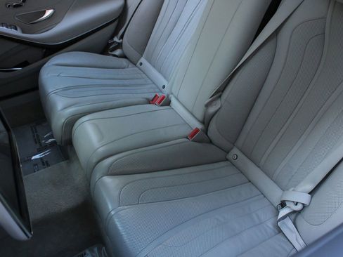 Used 2014 Mercedes-Benz S 63 AMG 4MATIC Sedan w/ Rear Seat Package image 23