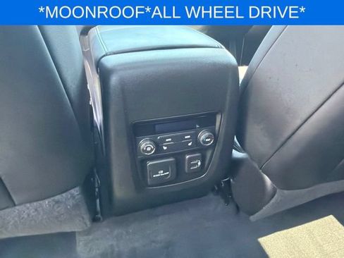 Used 2023 Buick Enclave Avenir AWD/4WD image 19