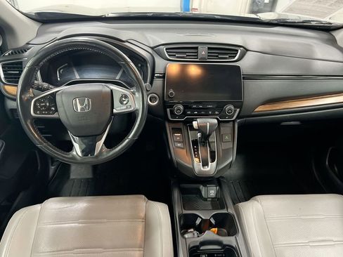 Used 2019 Honda CR-V Touring image 10
