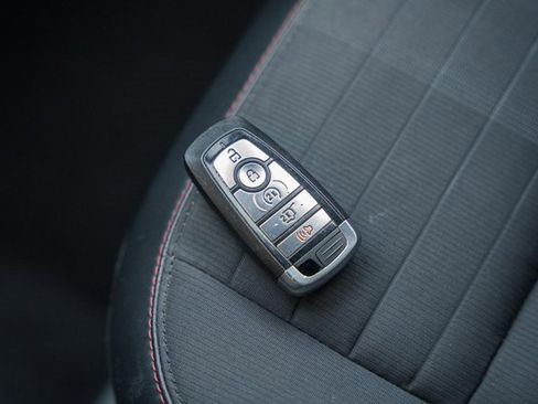 Used 2025 Ford Explorer ST-Line w/ ST-Line Street Pack image 46