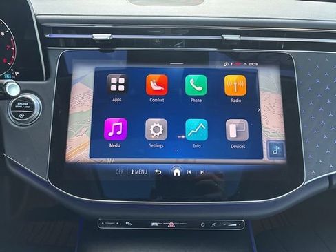 Used 2024 Mercedes-Benz E 350 4MATIC Sedan image 24