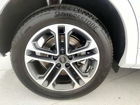 Used 2025 Audi Q5 Premium AWD/4WD image 75