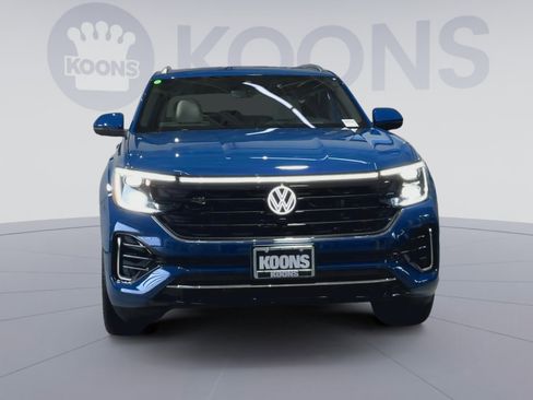 Used 2025 Volkswagen Atlas Cross Sport SEL Premium R-Line AWD/4WD image 4