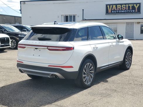 Used 2023 Lincoln Corsair Reserve w/ Equipment Group 201A image 6