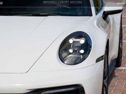 Used 2020 Porsche 911 Carrera RWD image 46