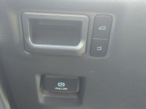 Used 2025 Ford Expedition Active RWD image 33