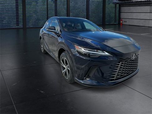 Used 2023 Lexus RX 350 Premium image 2