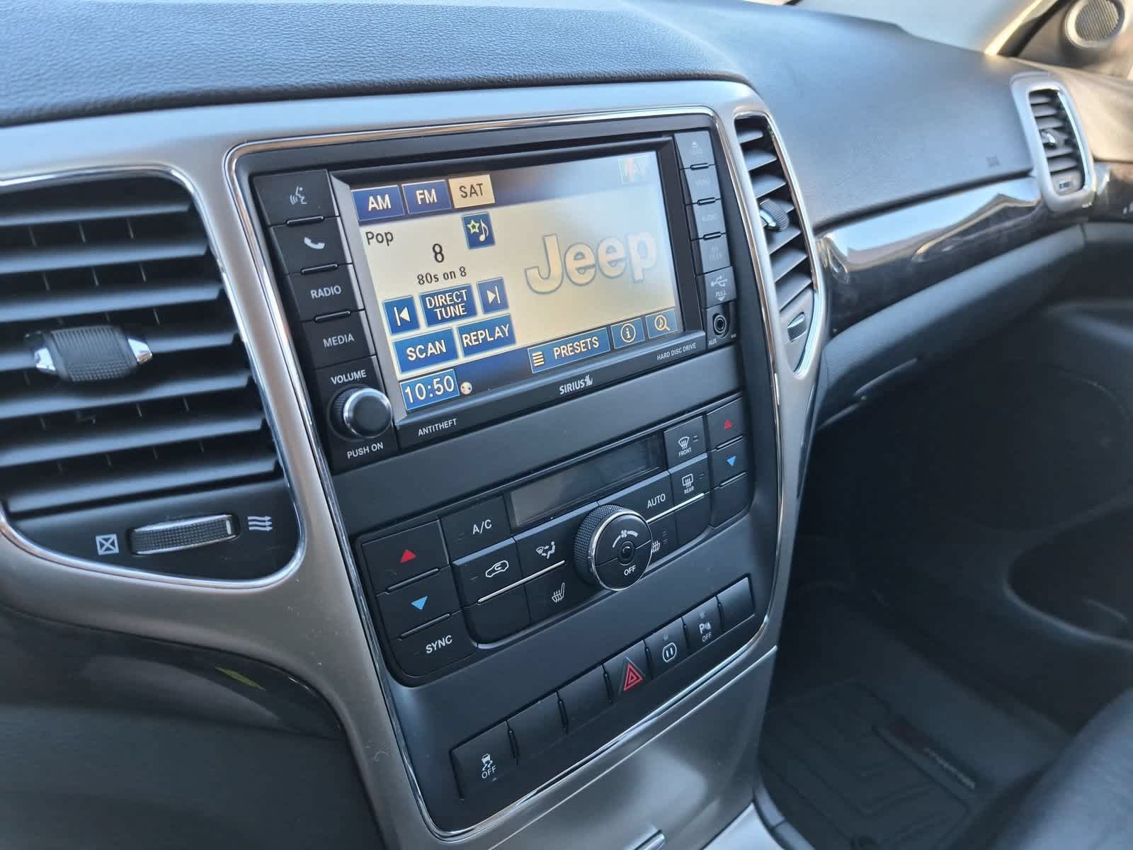 Used 2012 Jeep Grand Cherokee Laredo AWD/4WD image 29