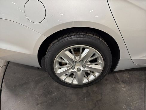 Used 2019 Chevrolet Impala LS image 32