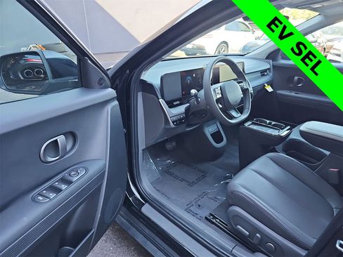 Used 2025 Hyundai Ioniq 5 SEL image 10