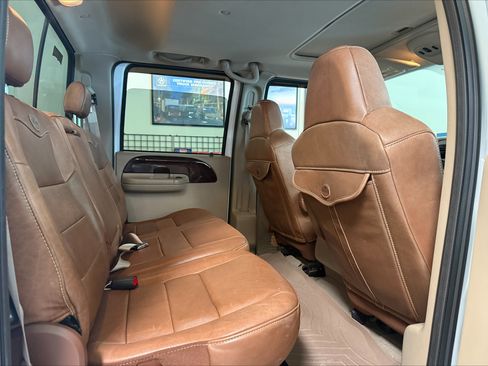 Used 2006 Ford F250 King Ranch AWD/4WD image 5