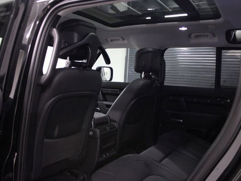 Used 2025 Land Rover Defender 110 S AWD/4WD image 34