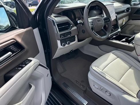 New 2026 GMC Yukon Denali w/ Denali Reserve Package AWD/4WD image 20