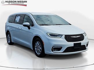 Used 2023 Chrysler Pacifica Touring-L 360° Tour