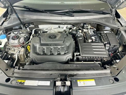 Used 2022 Volkswagen Tiguan SE image 13