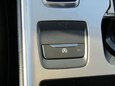 Used 2024 Ford Edge SEL w/ Convenience Package image 33