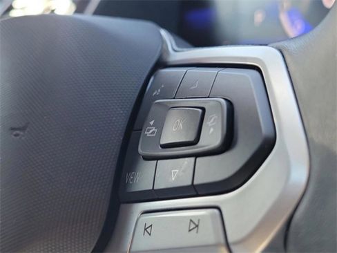 Used 2024 Volkswagen Tiguan Wolfsburg Edition image 15