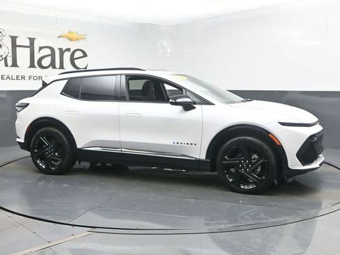 Used 2025 Chevrolet Equinox EV RS w/ Active Safety Package 3 FWD image 1