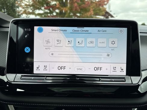 New 2026 Volkswagen Atlas Cross Sport SEL R-Line image 20