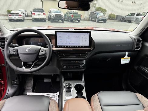 New 2026 Ford Bronco Sport Outer Banks w/ Outer Banks Tech Package+ AWD/4WD image 13