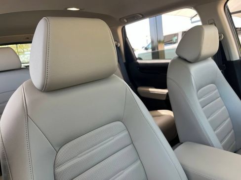 Certified 2026 Honda CR-V EX-L image 31