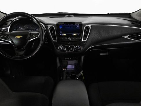 Certified 2022 Chevrolet Malibu RS image 22