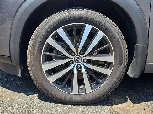 Used 2023 Nissan Pathfinder Platinum AWD/4WD image 28
