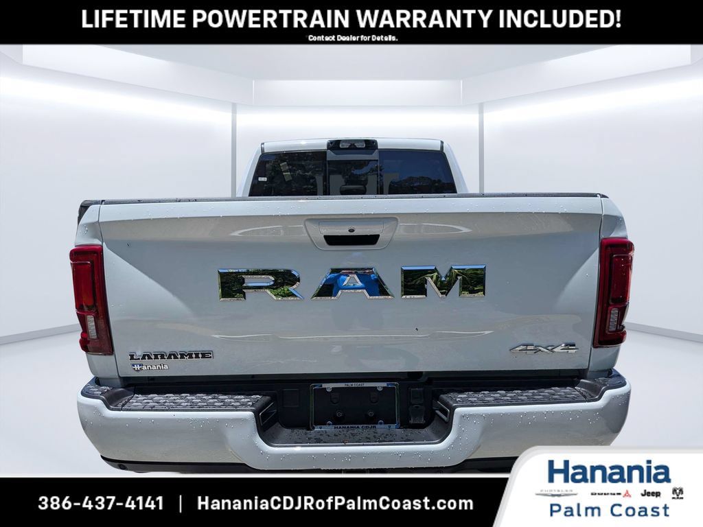 New 2026 RAM 2500 Laramie AWD/4WD image 4